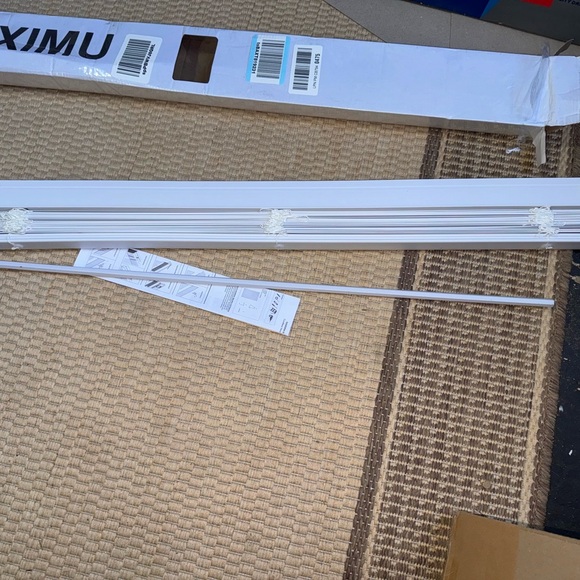 SZXIMU Mini Blind - Picture 3 of 4